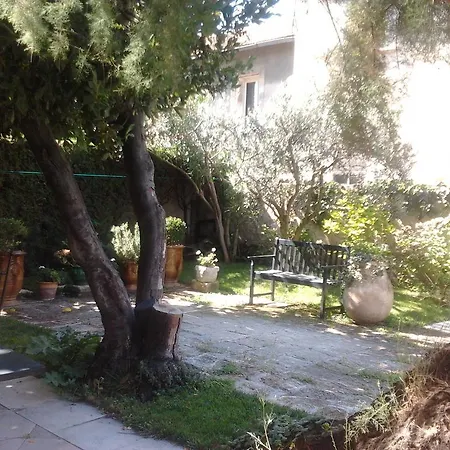 Appartement Arles les Alyscamps Chambre photo