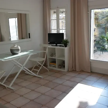 Appartement Arles les Alyscamps Chambre photo